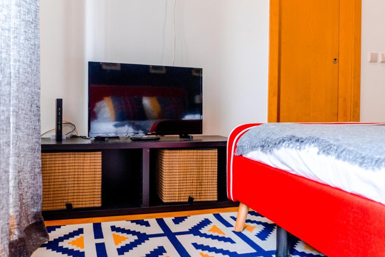Cozy Studio In The Heart Of Lapa - 5Min Walk To Metro! Porto Exterior foto